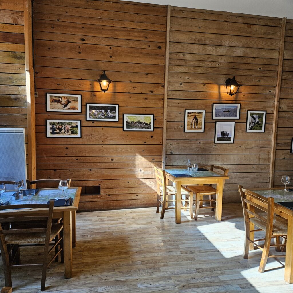 Exposition_Jules_Gort[1]
